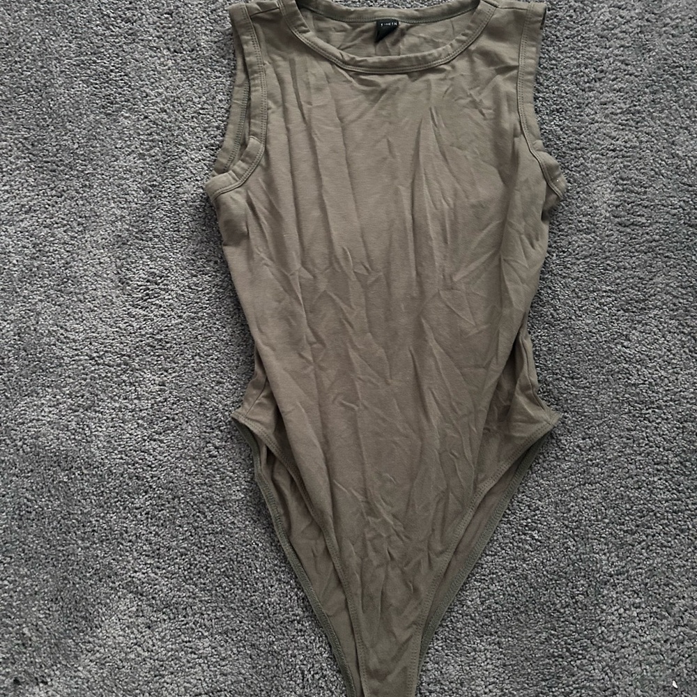 SHEIN Olive Green Sleeveless Bodysuit